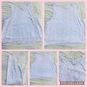 Sleeveless crotchet crop top